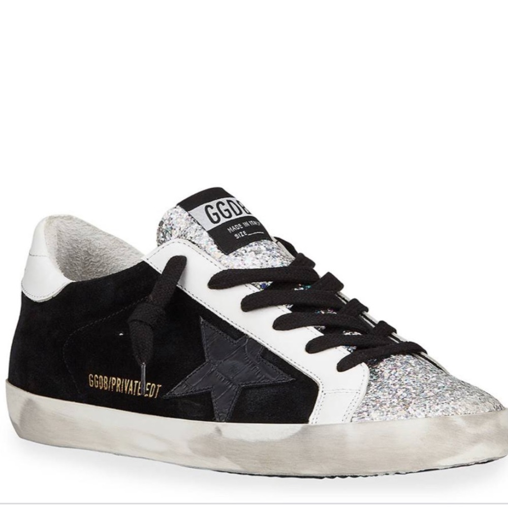 Golden goose size 39. Like new condition.